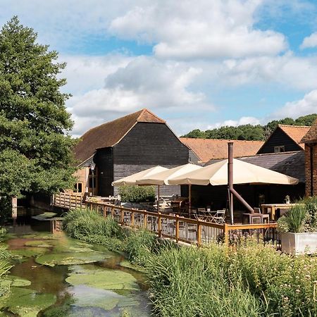 Tewinbury Farm Hotel Εξωτερικό φωτογραφία