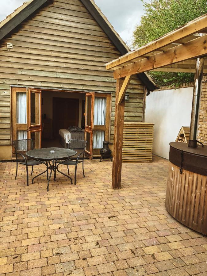 Tewinbury Farm Hotel Εξωτερικό φωτογραφία