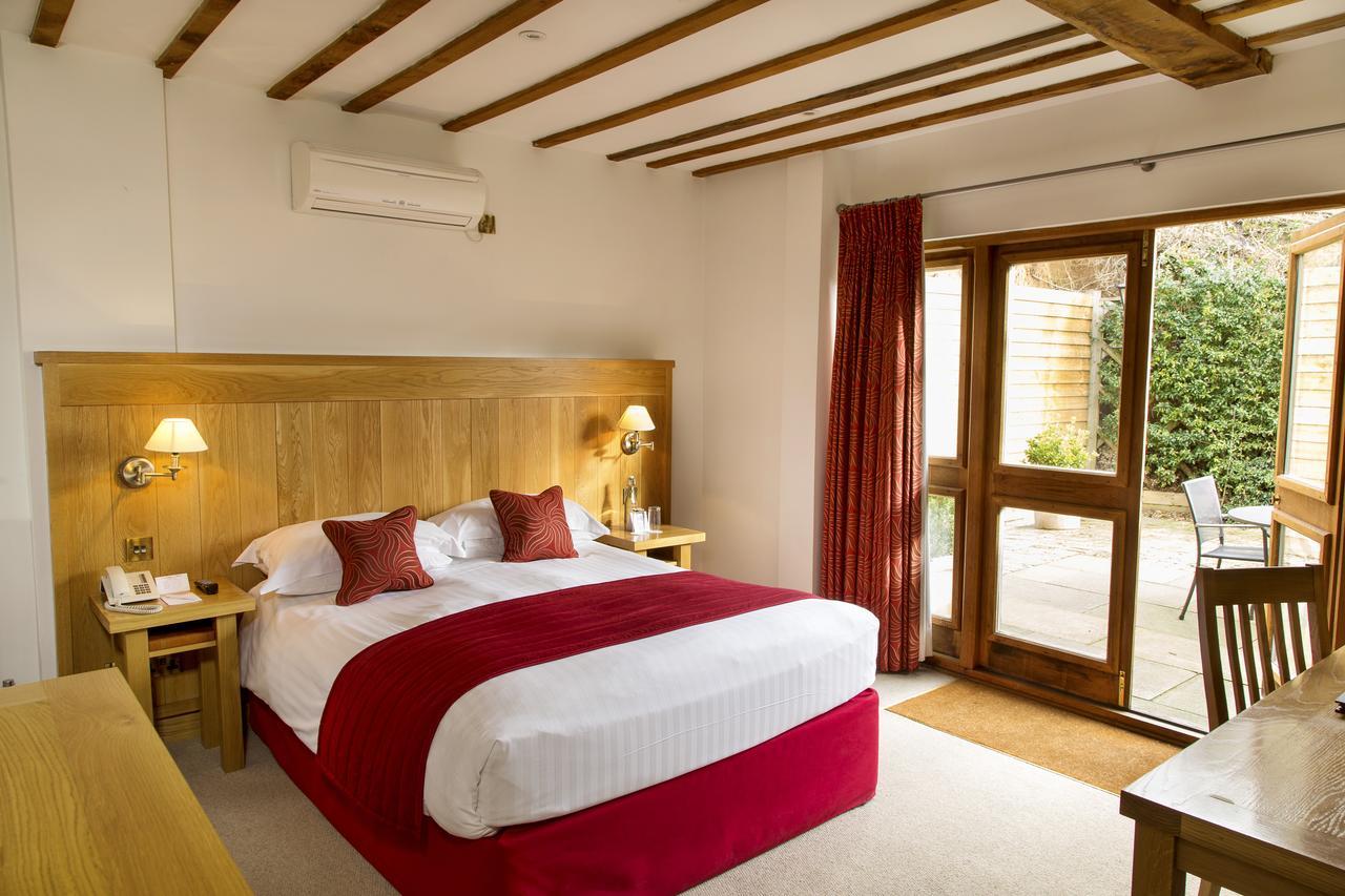 Tewinbury Farm Hotel Δωμάτιο φωτογραφία
